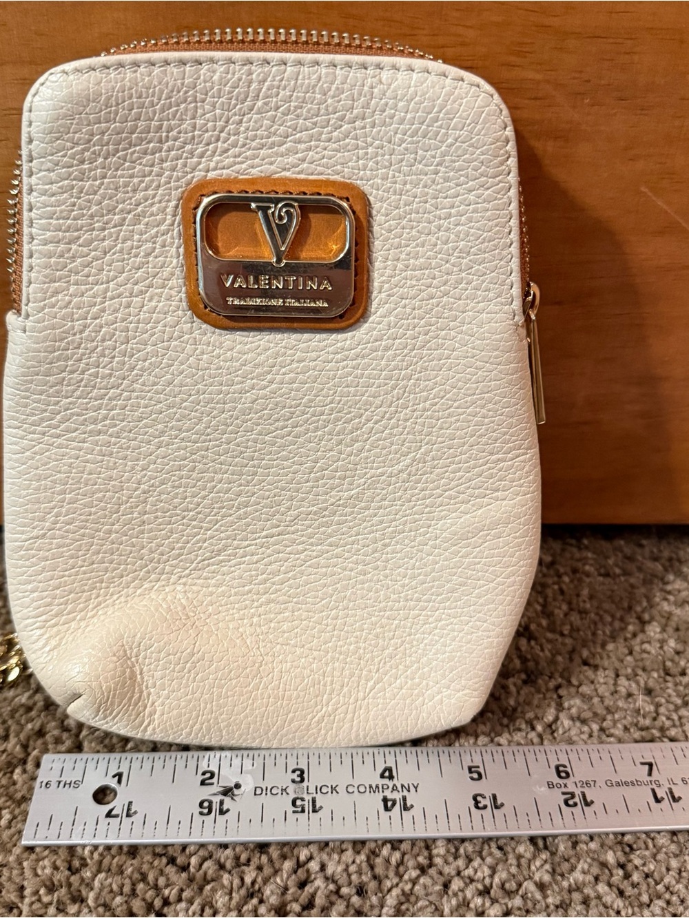Valentina Cream Leather Crossbody Bag with Gold Chain